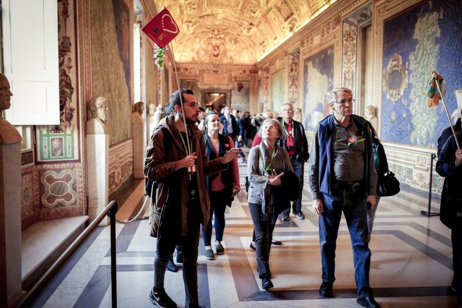 Rome: 1 Day Vatican & Colosseum Tour - Price and value: what $372.71 buys you