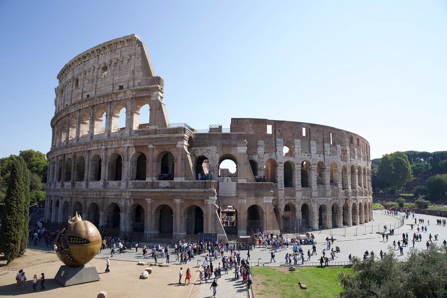Rome: 1-Hour Fast Colosseum Tour - Headsets, Group Pace, and English Guide Support