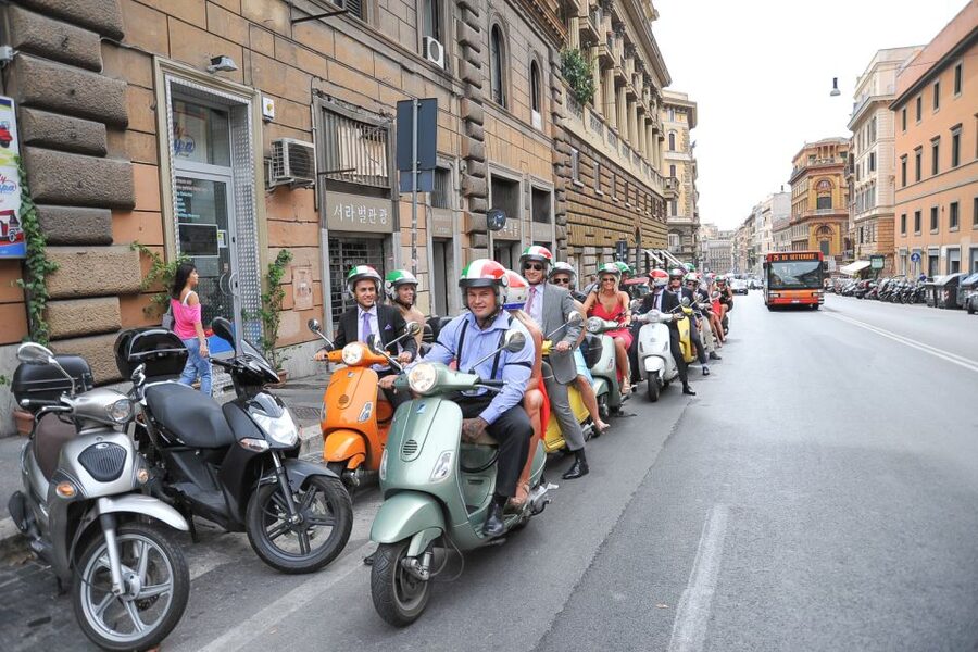Rome 24-Hour Vespa Primavera Rental - Using the 7 Hills for Panoramas Without Wasting Time