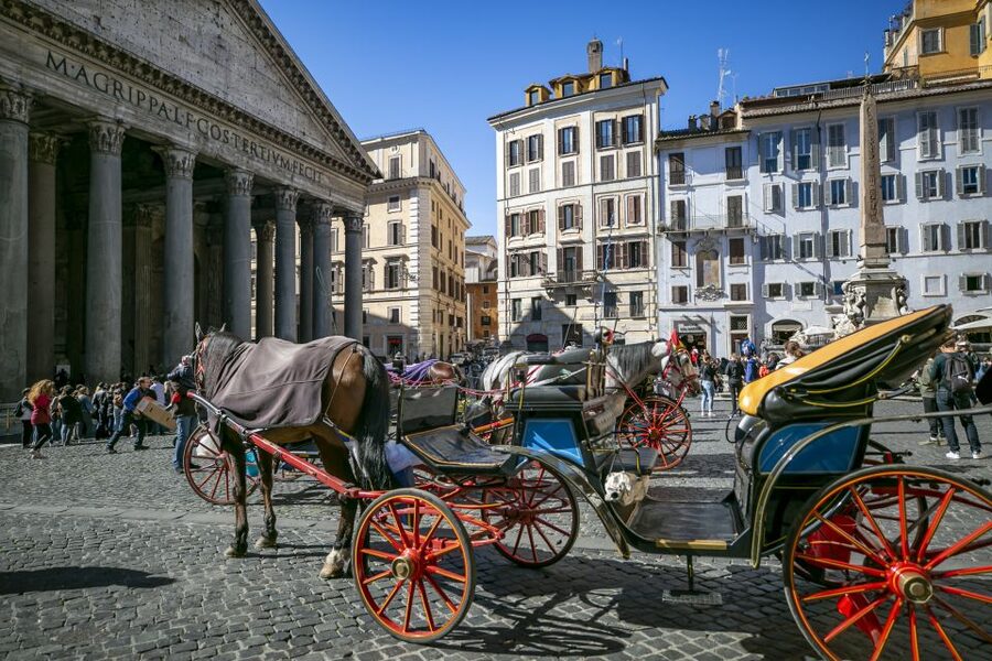 Rome: 3-Hour Private Historical Highlights Walking Tour - Spanish Steps and Piazza Colonna: a strong first hour