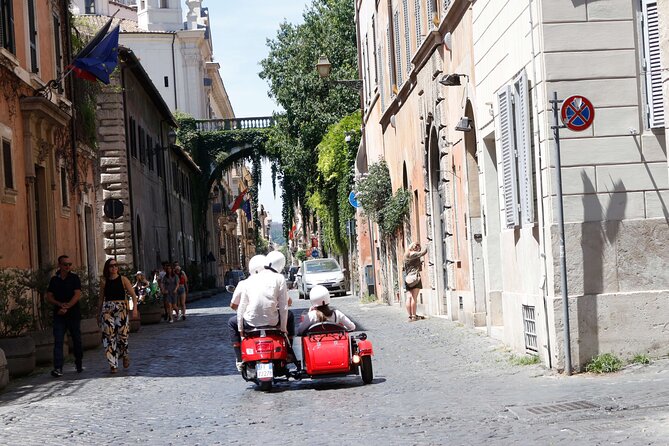 Rome 3 hours Vespa Sidecar Private Tour with Gelato - Stop 5: Trevi Fountain, with enough time to actually enjoy it