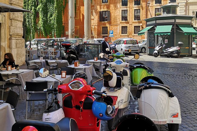 Rome Afternoon Sightseeing Vespa Sidecar Tour with Gourmet Gelato - Pantheon time: why getting in is a big deal