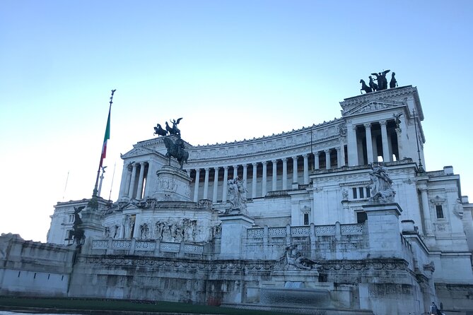 Rome: Altar of the Fatherland Elevator and Museums Tickets - Le Terrazze del Vittoriano: the view test (Forum, Colosseum, rooftops)