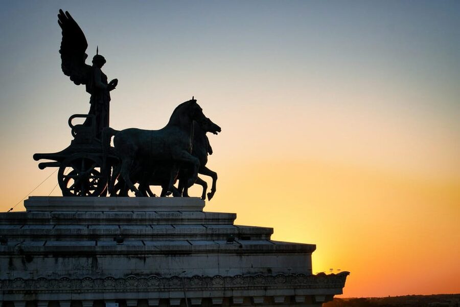 Rome: Ancient Rome Night Tour - Why this Rome Night Tour feels different than daytime