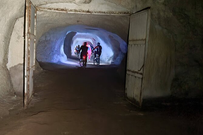 Rome: Appia Antica E-Bike tour with Rome's Underground Labyrinth - Who this tour suits best, and who should skip it