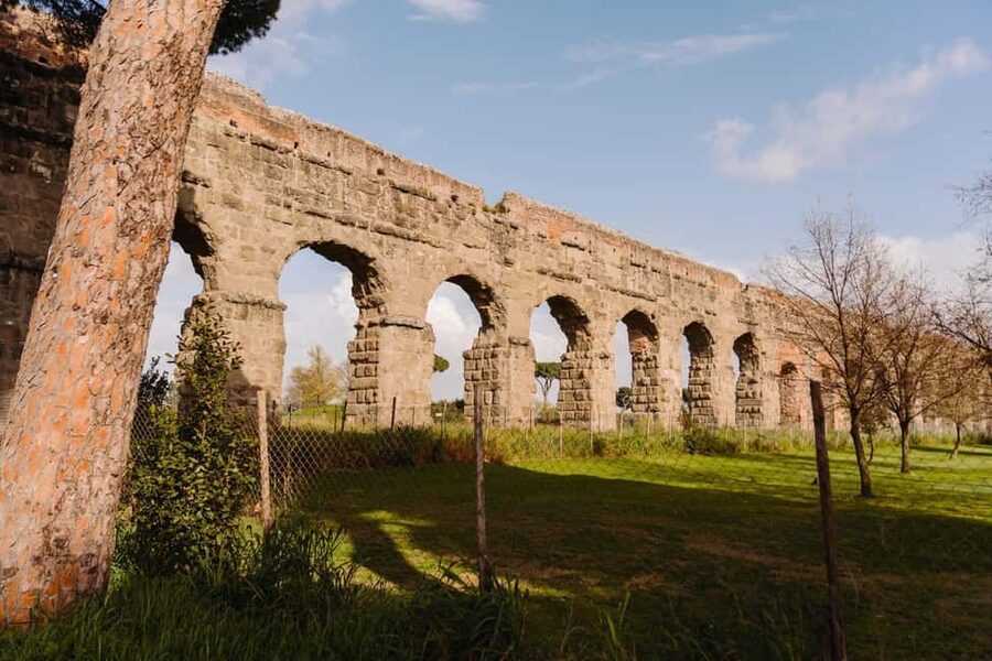 Rome: Appian Way, Aqueducts, and Catacombs Tour - The catacombs at closing time: San Sebastiano or Domitilla