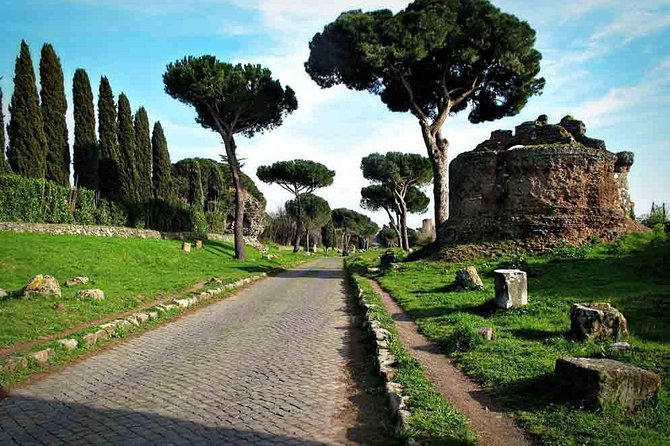 Rome:Appian Way E-bike Tour, Catacombs, Aqueducts & Transfer - Baths of Caracalla to Catacombs: How the Stops Build Momentum