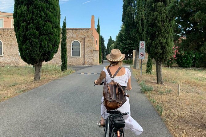 Rome:Appian Way E-bike Tour, Catacombs, Aqueducts & Transfer - Catacombs Visit: What the 45 Minutes Are For