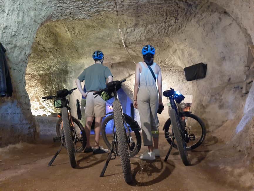 Rome: Appian Way Underground Catacombs Bike Tour with Lunch - Key things that make this tour worth your time