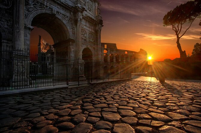 Rome at Night: Small Group Guided City Walking Tour - Pantheon and St. Ignazio: two stops that slow the pace inside important spaces