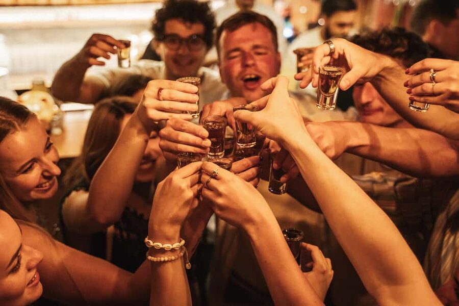 Rome: Bar Crawl with Guide and Drinks Included - The drinks: what you actually get, and how to plan your pace