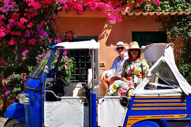 Rome by Ape Calessino Auto Rickshaw - The big Rome landmarks you see from the road: Vittoriano to the Colosseum area