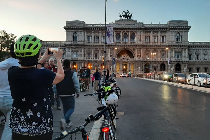 Rome by Night PRIVATE Bike Tour - Price and value: what $130.97 buys you in 3 hours