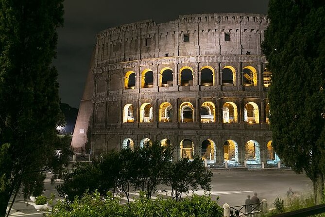 Rome by Night with Pizza and Gelato - St. Peter’s Square: the lighting moment that makes Rome feel grand