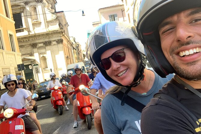 Rome by Vespa – Vespa Tour with Local Guide Francesco - What you’ll notice about Francesco and the team