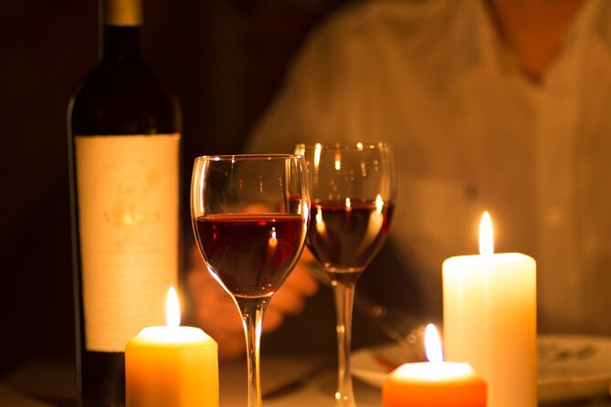 Rome Candlelight Wine and Dine in Ancient Ruins Near the Pantheon - Starting at Via dei Cestari 38: how the timing feels