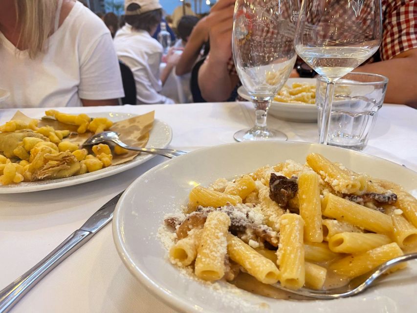 Rome: Cannondale E-Bike Evening Tour with Optional Dinner - Piazza Navona to the Pantheon: big Rome energy without the full crush
