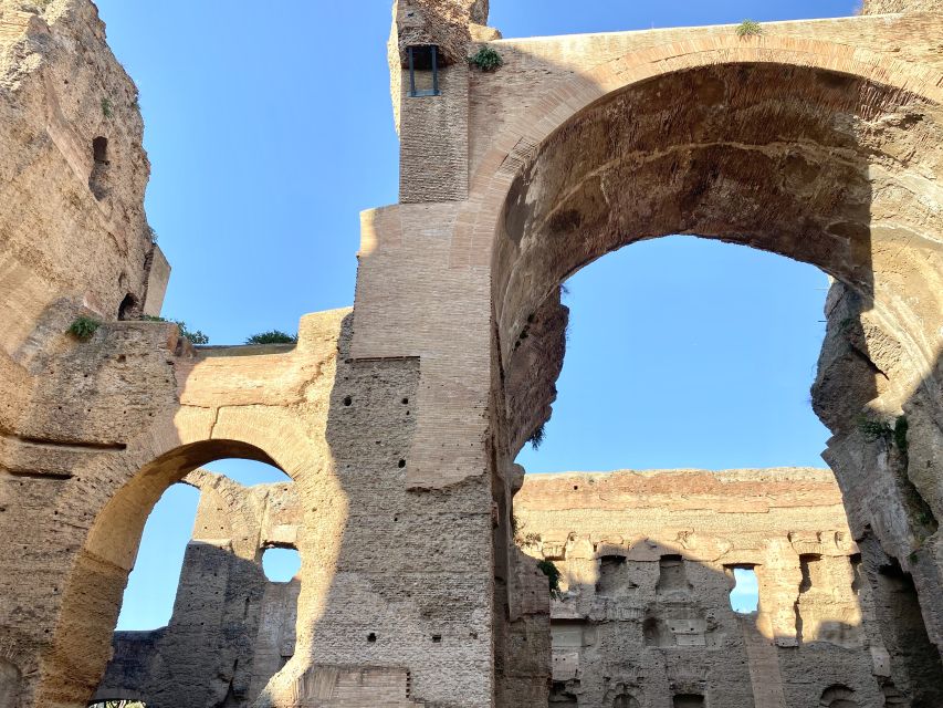 Rome: Caracalla Baths & Circus Maximus — Private or Shared - Meeting up at Circo Massimo and getting your timing right