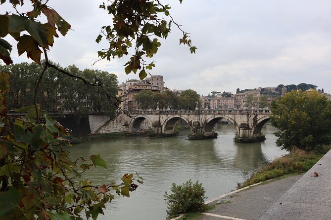 Rome: Castel Sant'Angelo Guided Tour - Inside the fortress: the rooms you will want to pay attention to
