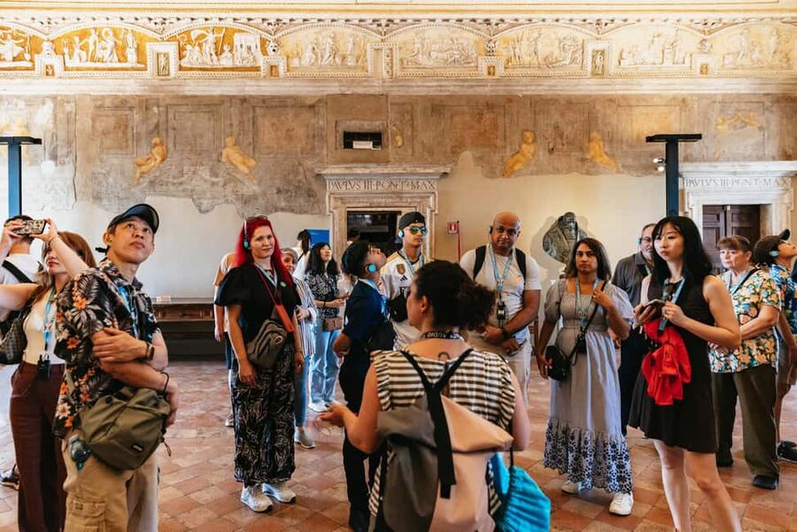 Rome: Castel Sant'Angelo Skip-the-Line Guided Tour - Prisons That Put the Fear in the Architecture