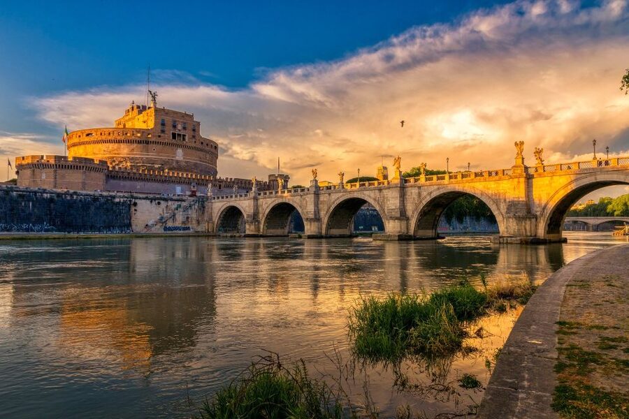Rome: Castel Sant’Angelo Skip-the-Line Ticket & Audio Guide - The Mausoleum of Hadrian: Roman power turned into a fortress
