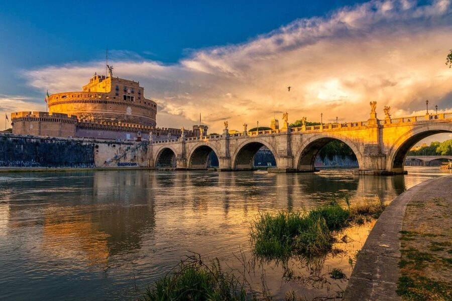 Rome: Castel Sant'Angelo Tour With Skip-the-line Access - Castel SantAngelo in Rome: what this tour actually helps you see