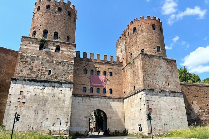 Rome Catacomb & Appian Way Small-Group Tour by Golf Cart - Tips That Make the Experience Smoother