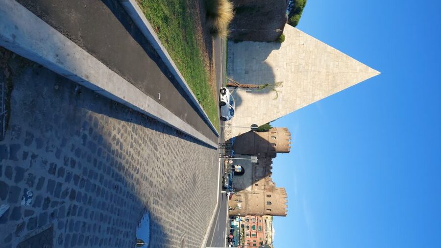 Rome: Catacombs and Appian Way Golf Cart Small-Group Tour - Meeting at Termini, then getting out of the crowds fast