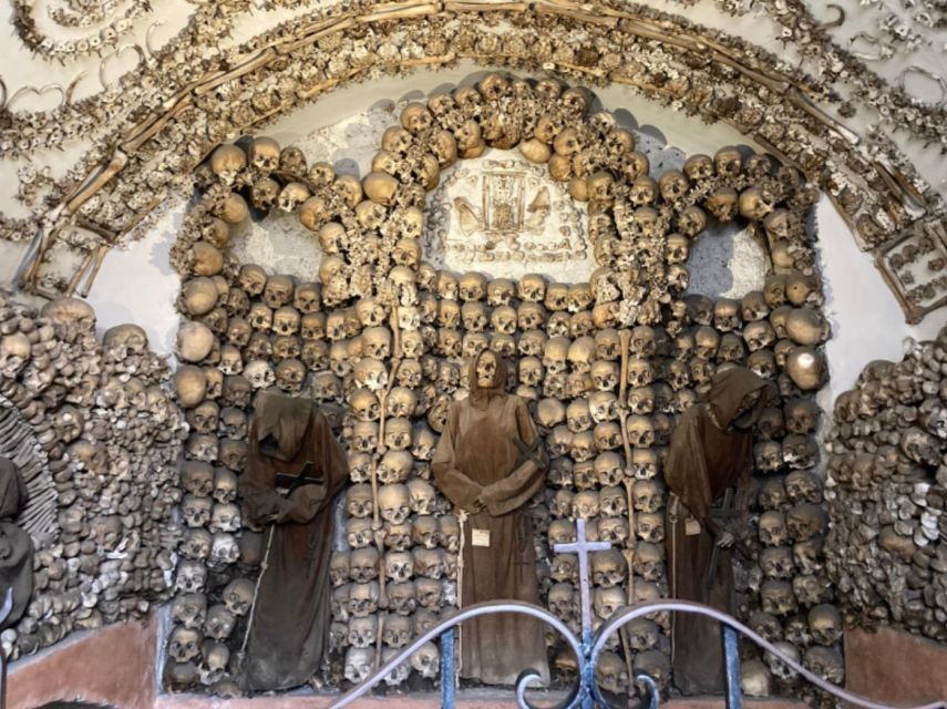 Rome: Catacombs and Capuchin Crypt Guided Tour with Transfer - Key points to know before you go