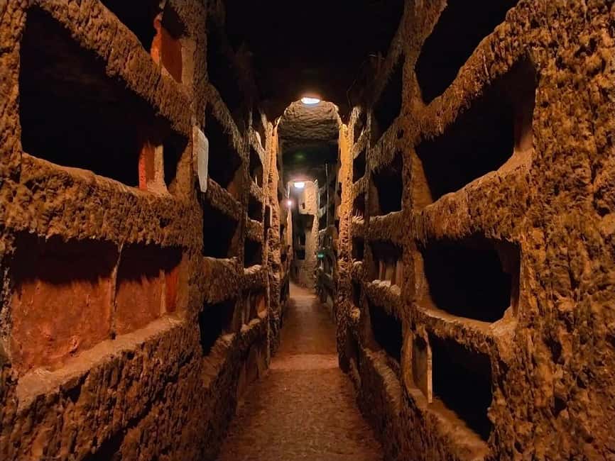 Rome: Catacombs Skip-the-Line Tour with Tickets - Meet at Via delle Sette Chiese, then head into the quiet