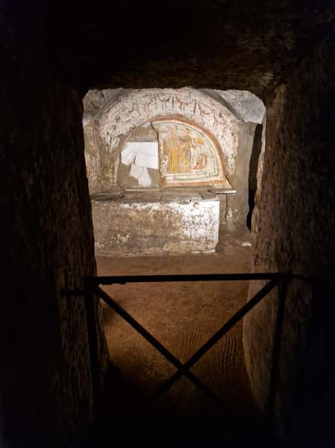 Rome: Catacombs Skip-the-Line Tour with Tickets - Who this catacombs tour is best for