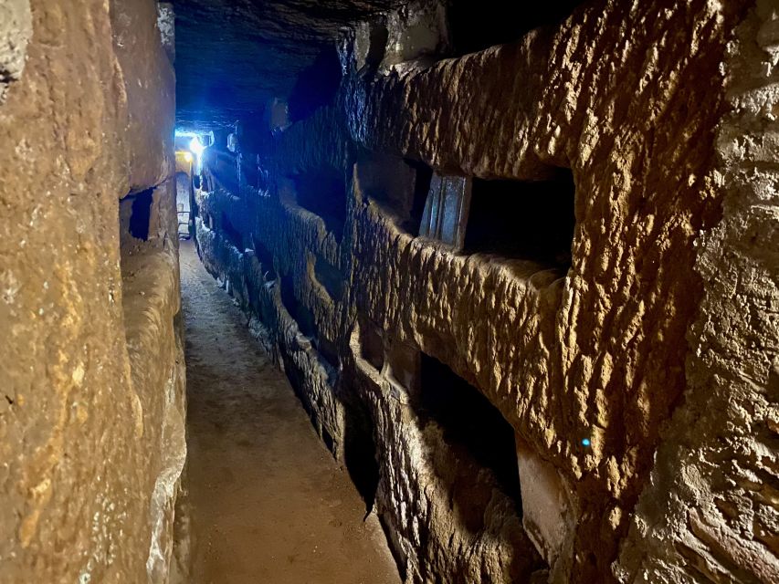 Rome: Catacombs & St Clement's Underground Semi-Private Tour - The Mithraic Temple and the underground river moment