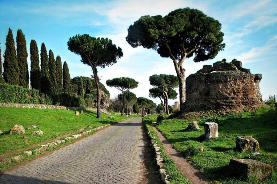 Rome: Catacombs Underground Tour, Ticket, and Transfer - San Calisto, San Sebastiano, or Santa Domitilla, what changes day to day