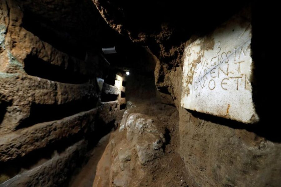 Rome: Catacombs Underground Tour, Ticket, and Transfer - Transfer to the Ancient Appian Way, plus the Aurelian Walls moment