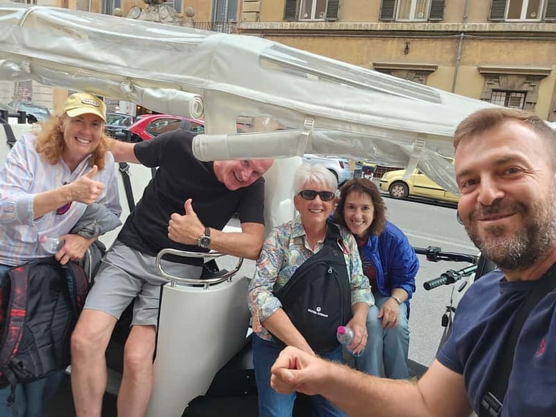 Rome: City Center Private Tour With Tuk-Tuk - Tuk-tuk logistics: why this beats a big bus in Rome