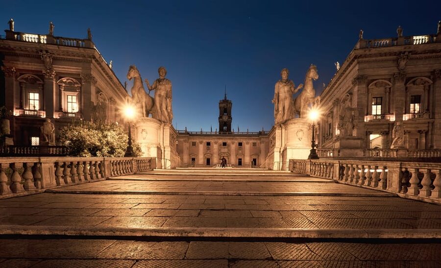 Rome: City Golf Cart at Night Tour - Piazza Navona and the Colosseum after dark, the finale you’ll remember