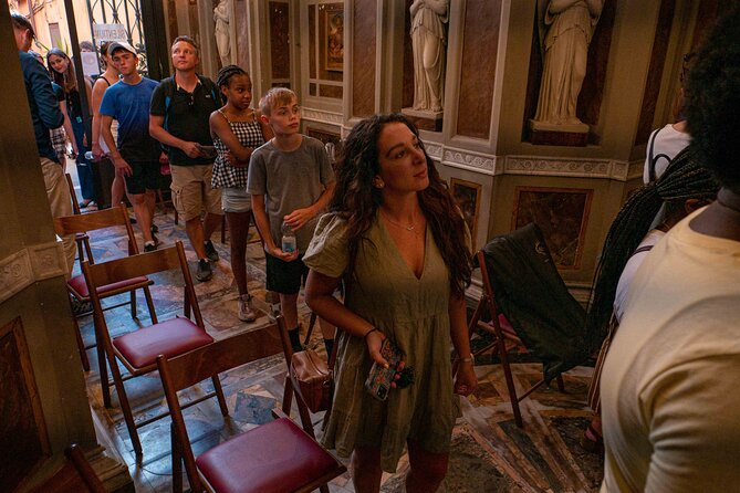 Rome City, Pantheon, and Trevi Fountain Walking Tour - Piazza Navona: three fountains, one great dinner zone