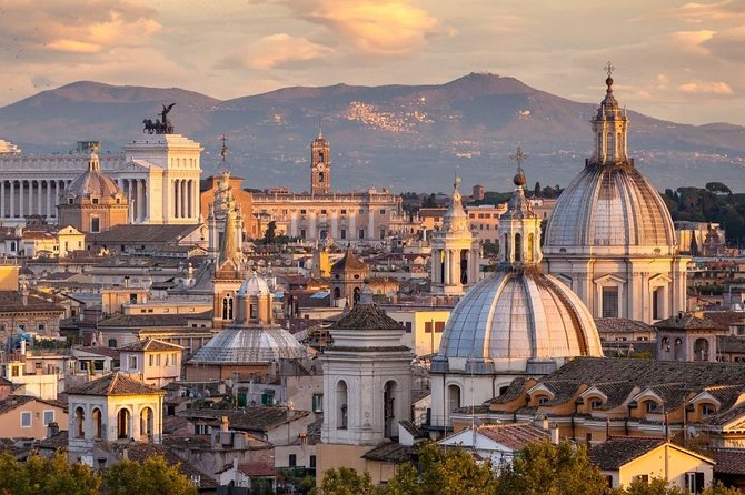 Rome city tour - The Guide Experience: Fabio’s Storytelling Style