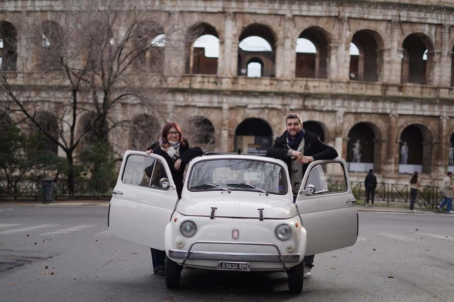 Rome: City Tour in a Retro Fiat 500 with Photo Stops - Fontana dell’Acqua Paola: Baroque grandeur plus a quick photo moment