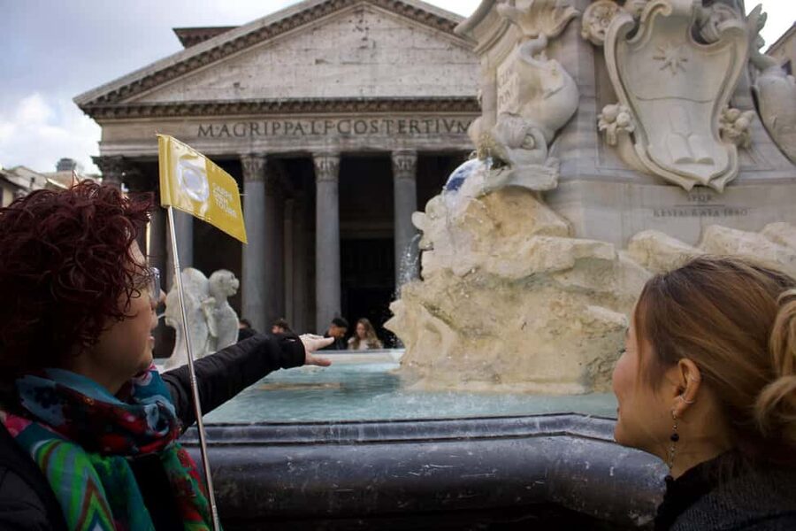 Rome: City Walking Tour in English or Spanish - Piazza Venezia: the big-picture setup for Roman power