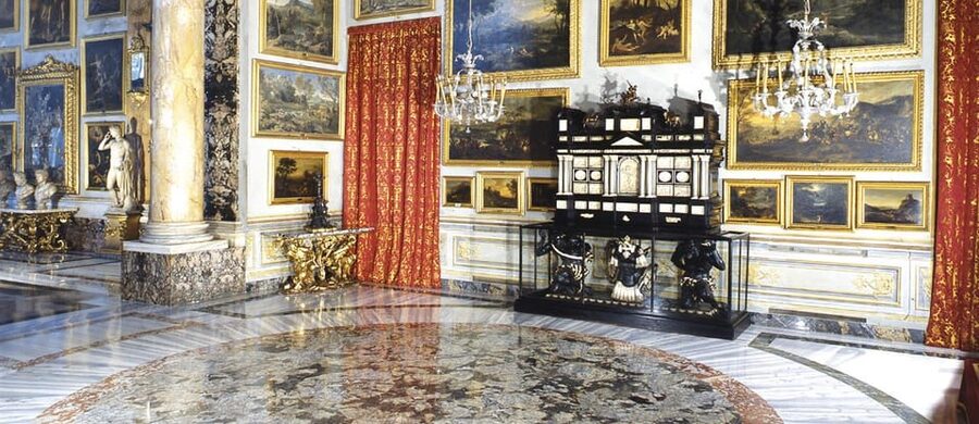 Rome: Colonna Palace Guided Tour - Choosing a guided tour or entry ticket for gardens and Princess Isabelle’s Apartments