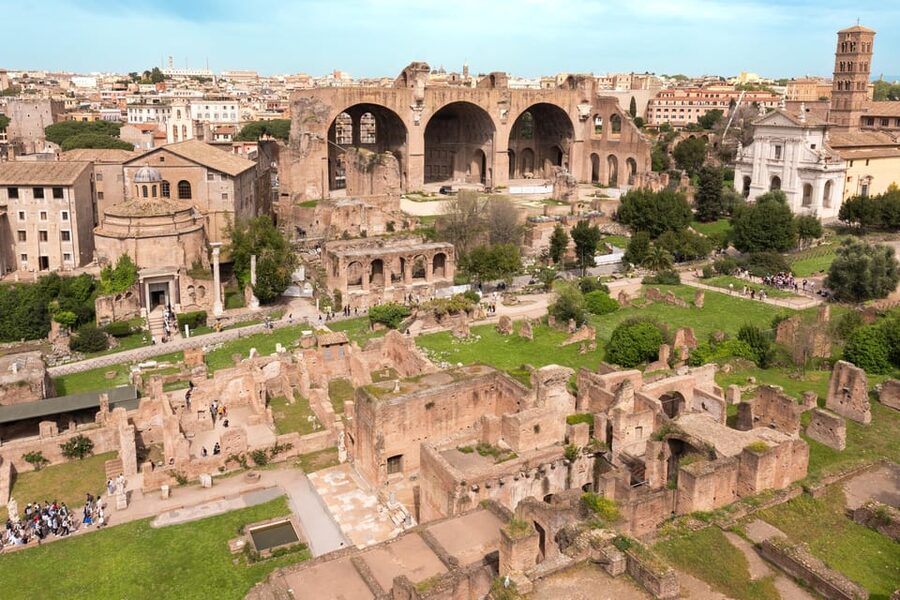 Rome: Colosseum and Roman Forum Access with Audio Guide App - Who should book this, and who should reconsider