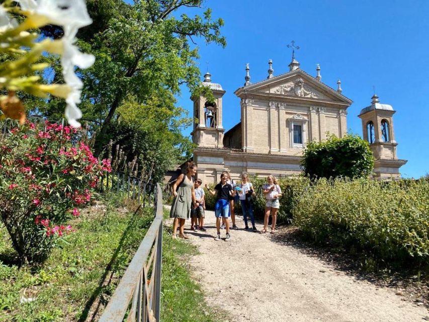 Rome: Colosseum and Roman Forum Small Group Tour in German - Price and value: what you’re really paying for
