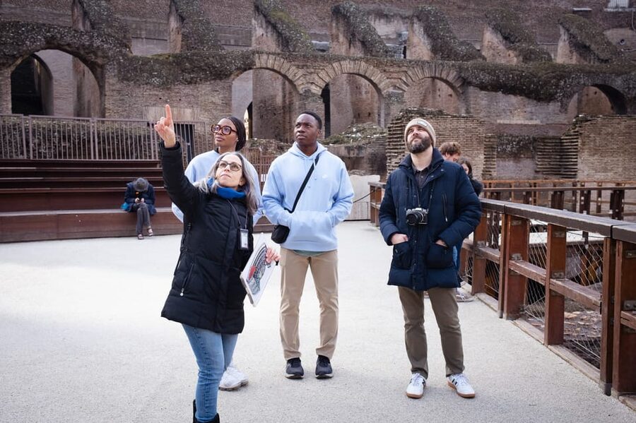 Rome: Colosseum, Arena and Palatine Hill Small-Group Tour - Roman Forum at human speed: daily life among the ruins