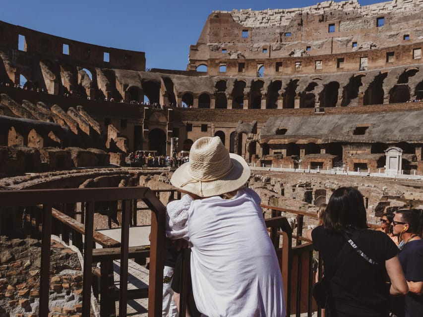 Rome: Colosseum, Arena and Palatine Hill Small-Group Tour - Meeting point at the Arch of Constantine, and how to find your guide