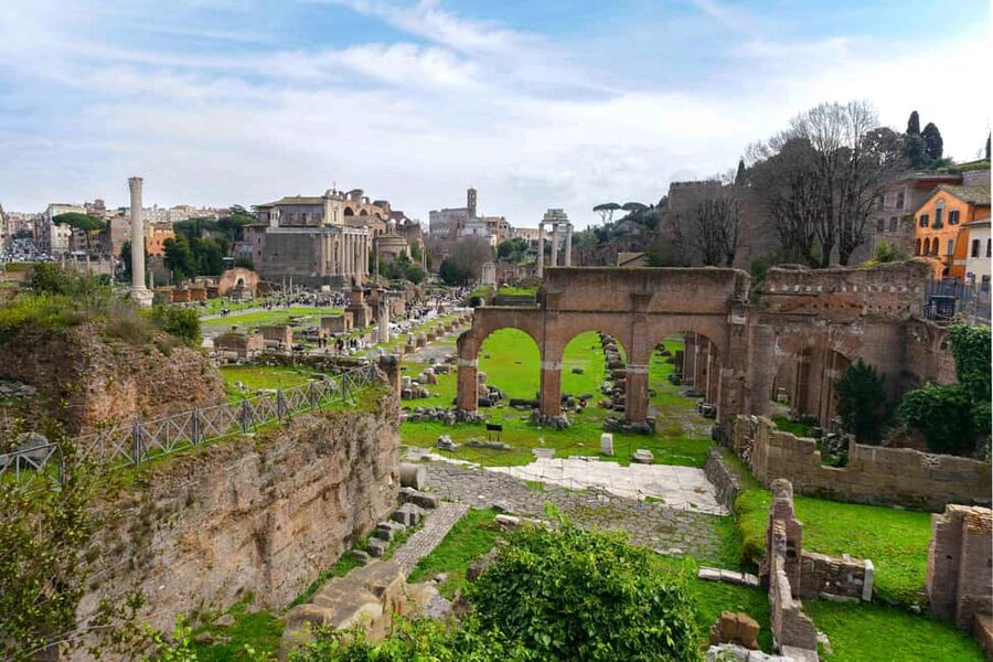 Rome: Colosseum Arena, Forum & Palatine Hill Guided Tour - Time, pace, and what can change day to day