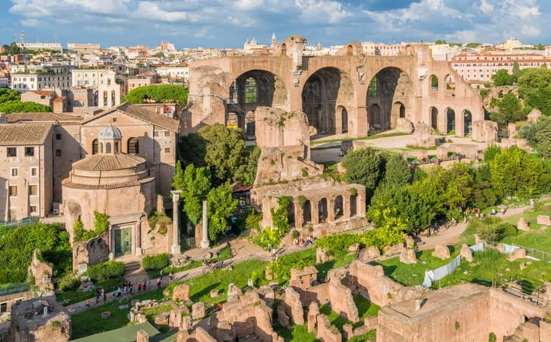 Rome: Colosseum Arena Guided Tour, Forum & Palatine Option - What to bring, what not to do, and ID rules that can stop entry