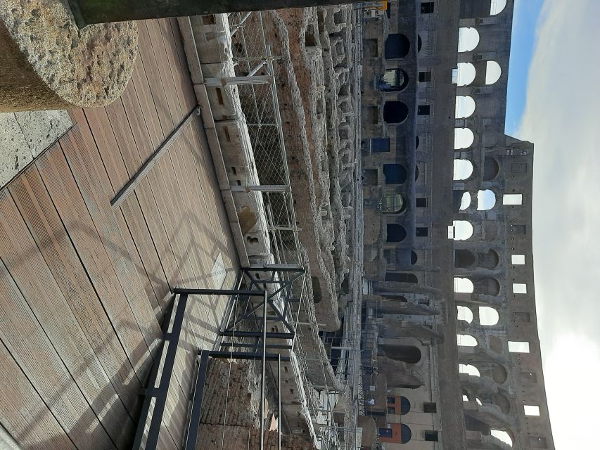 Rome: Colosseum Arena Private 1.5 hour Tour - First level as a Roman spectator, where the crowd mattered