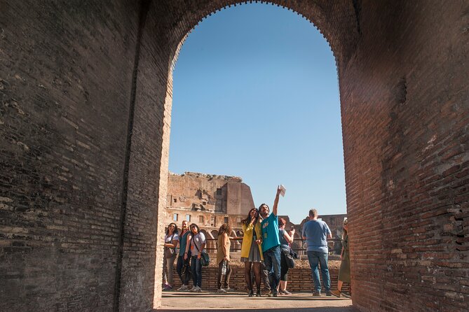 Rome: Colosseum Arena, Roman Forum and Palatine Hill Guided Tour - Headsets in Crowds, and Why You Should Care