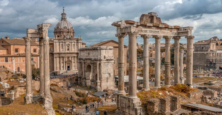 Rome: Colosseum Experience and Panoramic Bus Tour - Roman Forum: Everyday Life, Political Power, and Julius Caesar’s Tomb